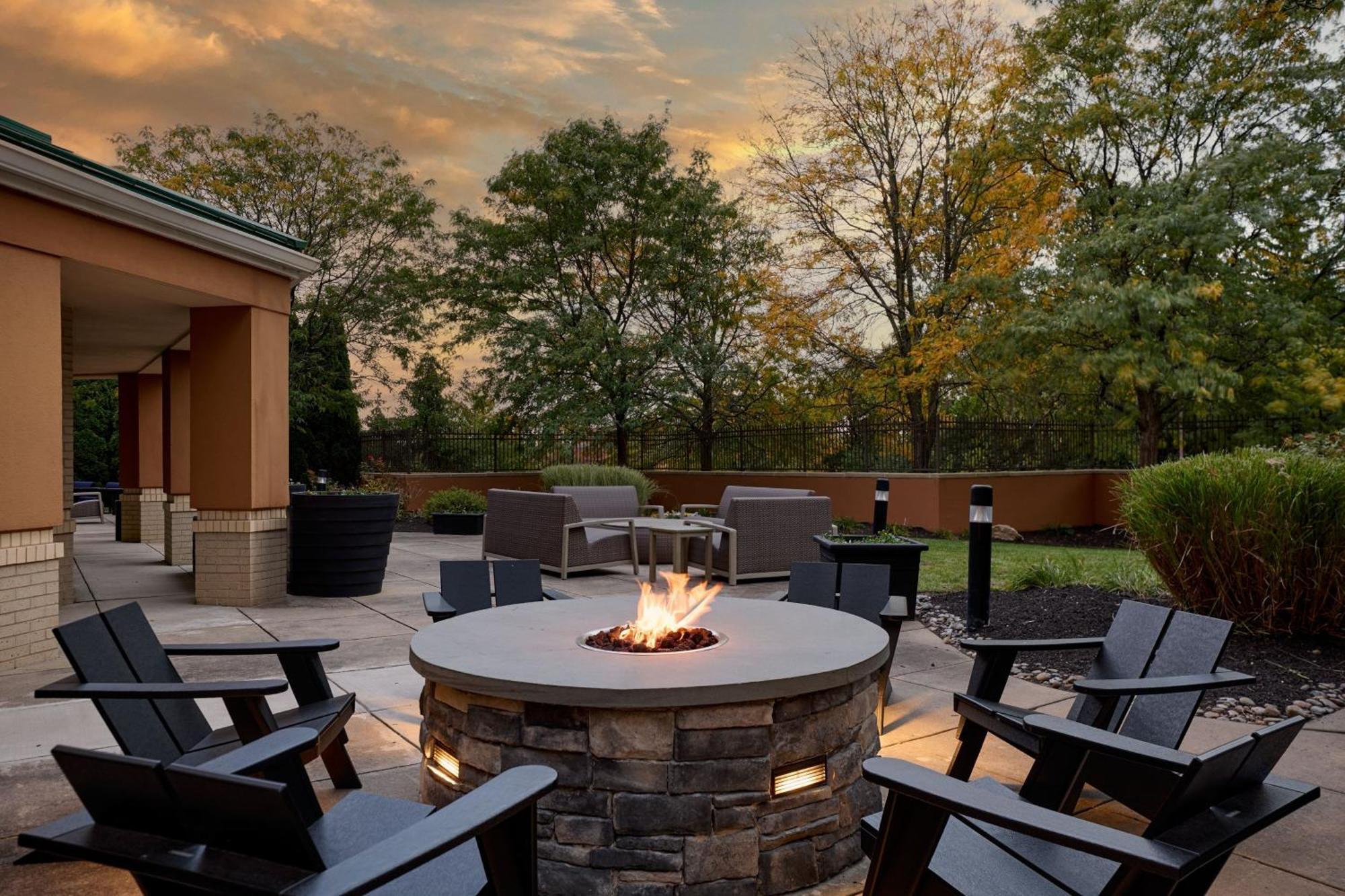Courtyard Philadelphia Plymouth Meeting Hotel Luaran gambar