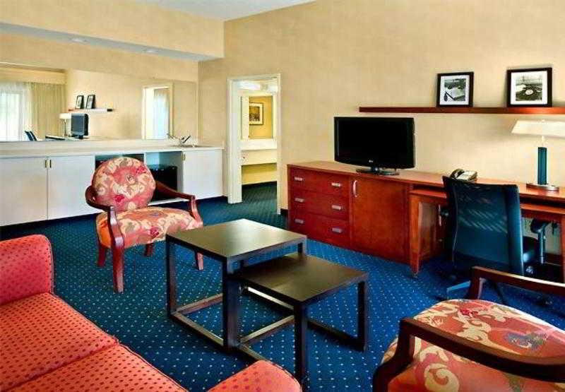 Courtyard Philadelphia Plymouth Meeting Hotel Bilik gambar